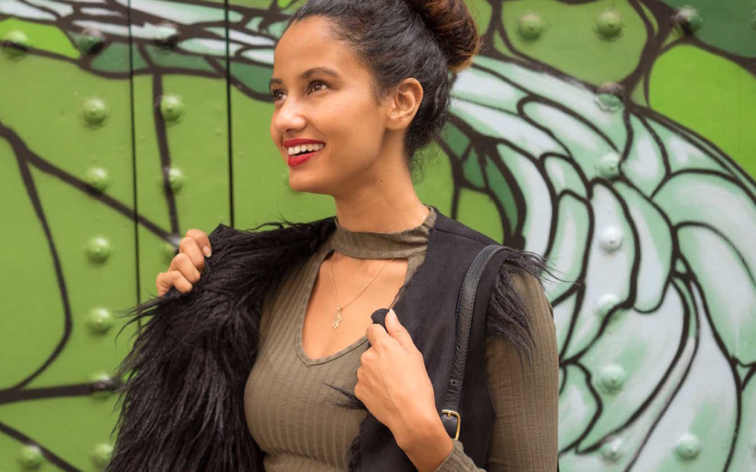 Reversible suede sleeveless jacket