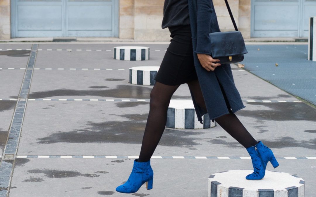Autumn stroll in Paris in my blue velvet boots
