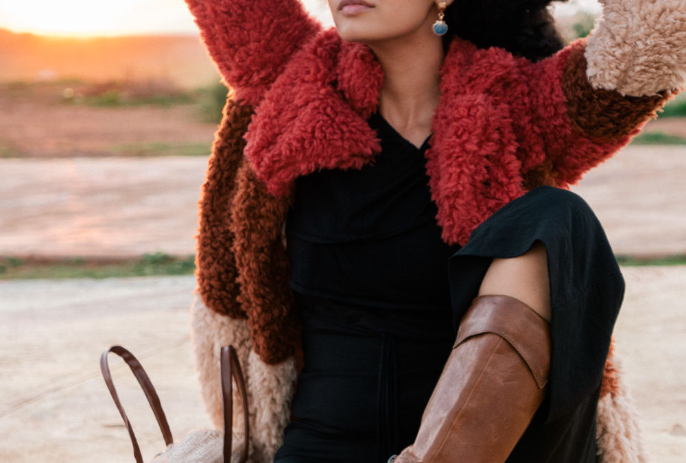 Sunset & faux-fur coat
